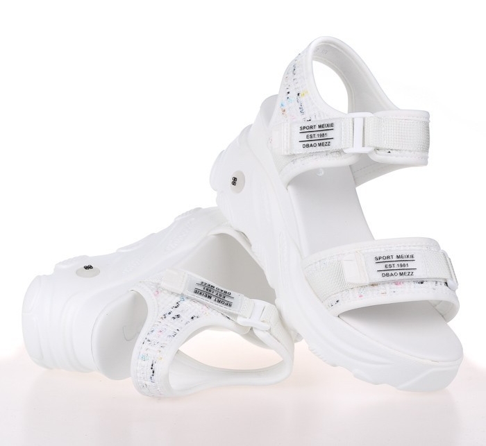 

Женские босоножки Lonza 881-3А 36 Белые