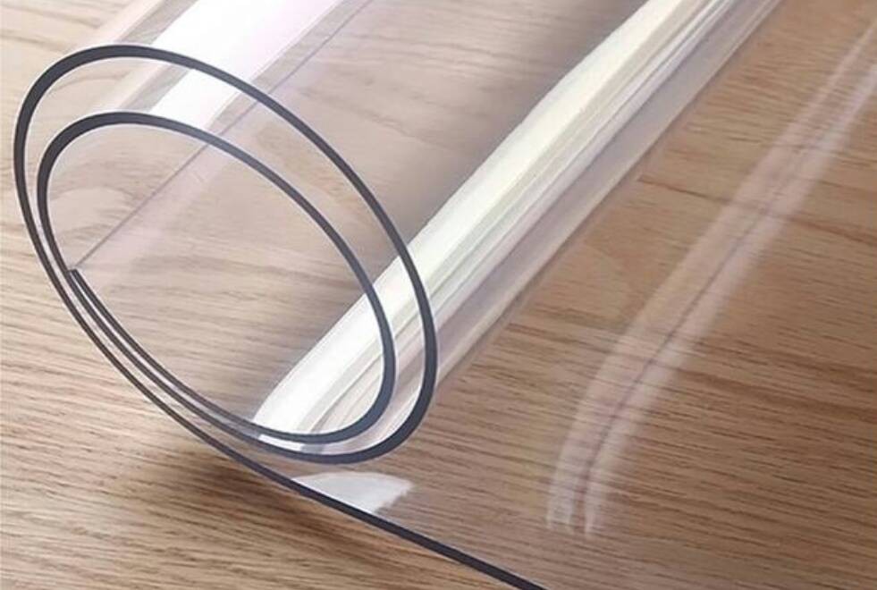 

Скатерть на стол DecorProtect Мягкое стекло 700х1200х2.5 мм