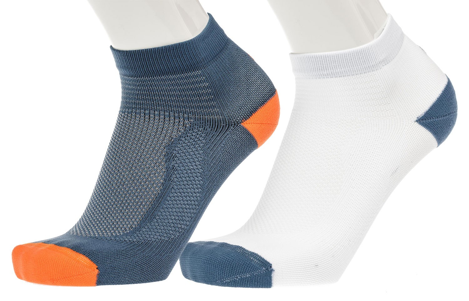 

Набор носков Asics 2PPK ULTRA LIGHTWEIGHT QUARTER - синий/белый c-3013A268-400, Набор носков Asics 2PPK ULTRA LIGHTWEIGHT QUARTER 35-38 синий/белый c-3013A268-400
