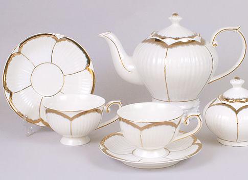 

Чайный сервиз Princess Gold-520 15 предметов BonaDi BD-222-520