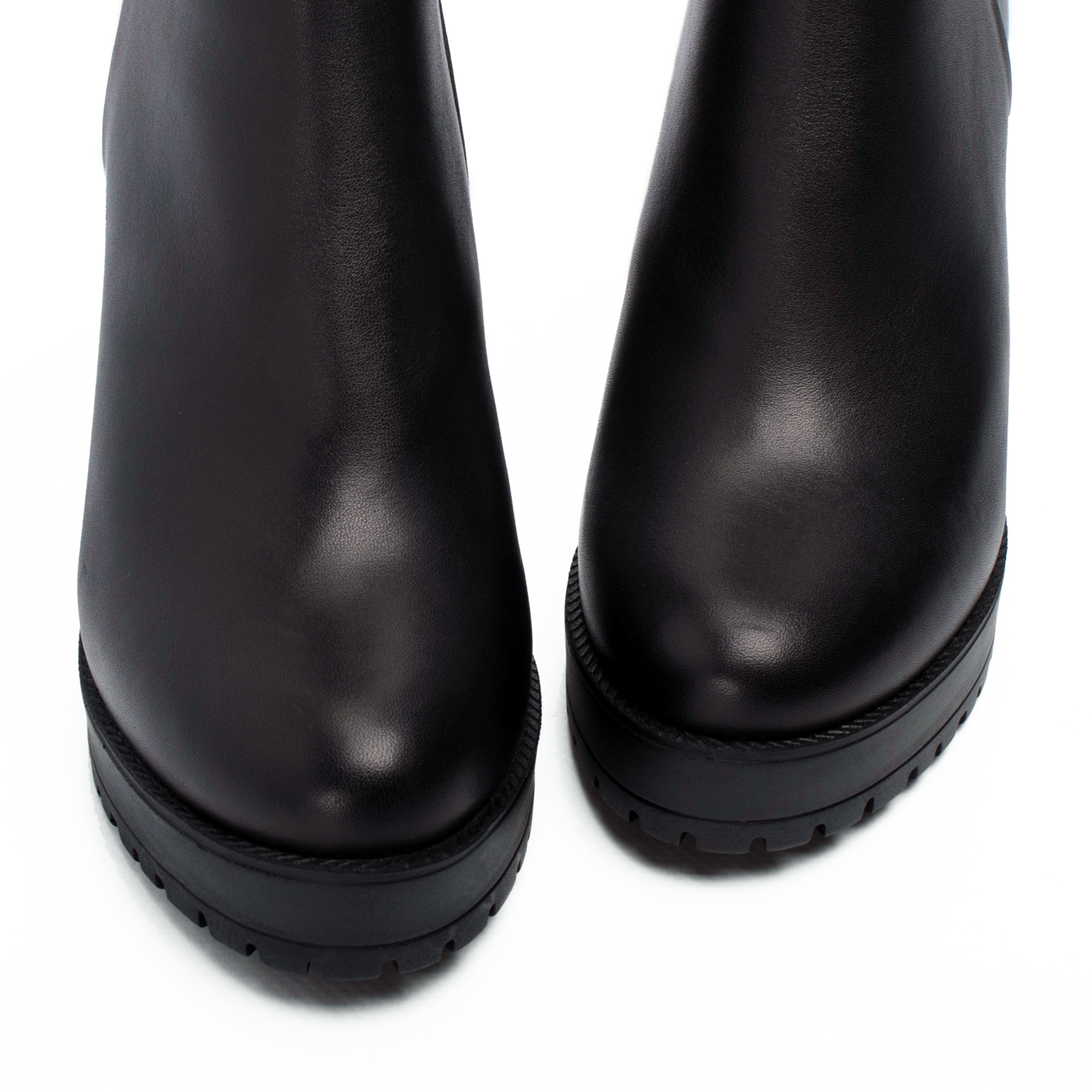 

Жіночі ботильйони Respect 40 Чорний 17380-350