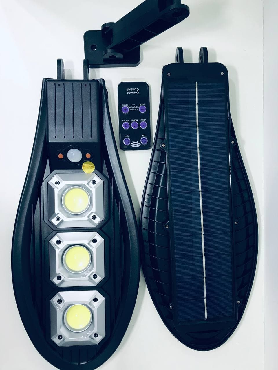 

Фонарь уличный LED Solar Street Light с пультом на солнечной батарее 3 цвета (Sv-TV000864)