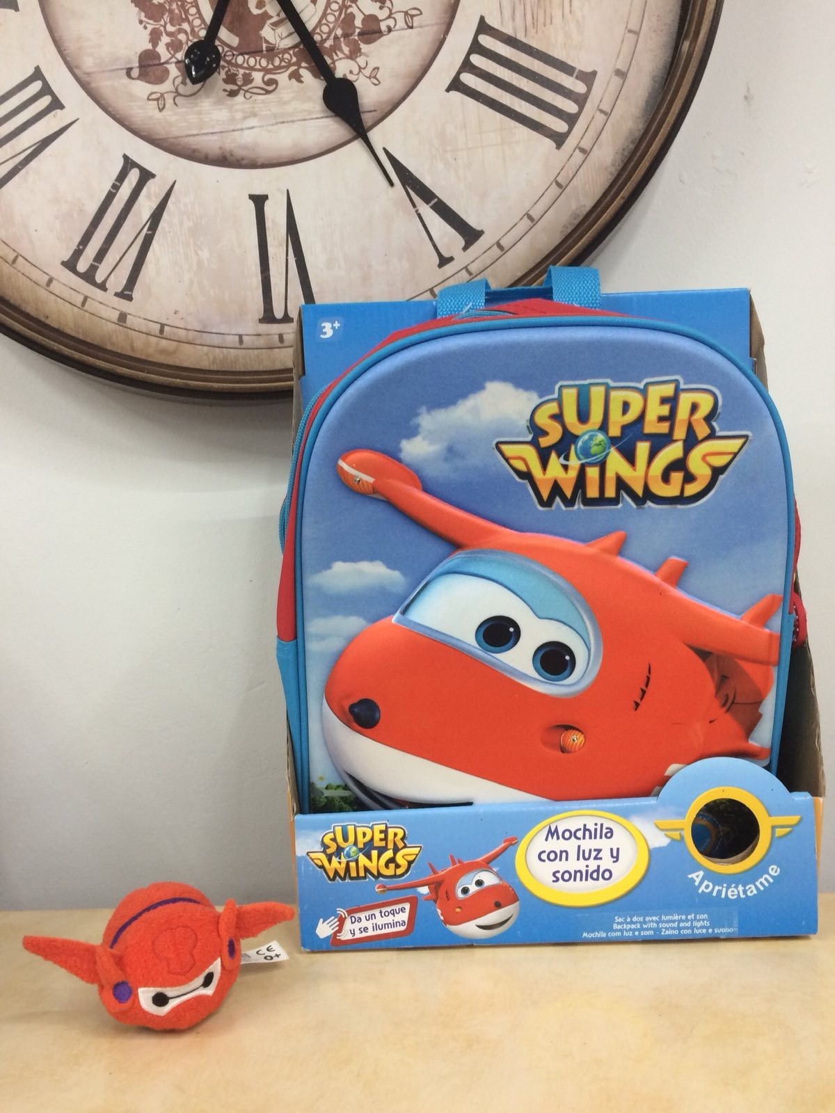 

Рюкзак Disney дошкольный Super Wings 3D с мигающей картинкой