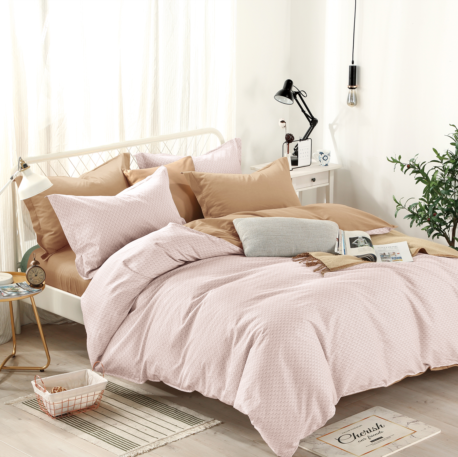 

Комплект постельного белья Love You Light Satin 200х220 "TL-190459"