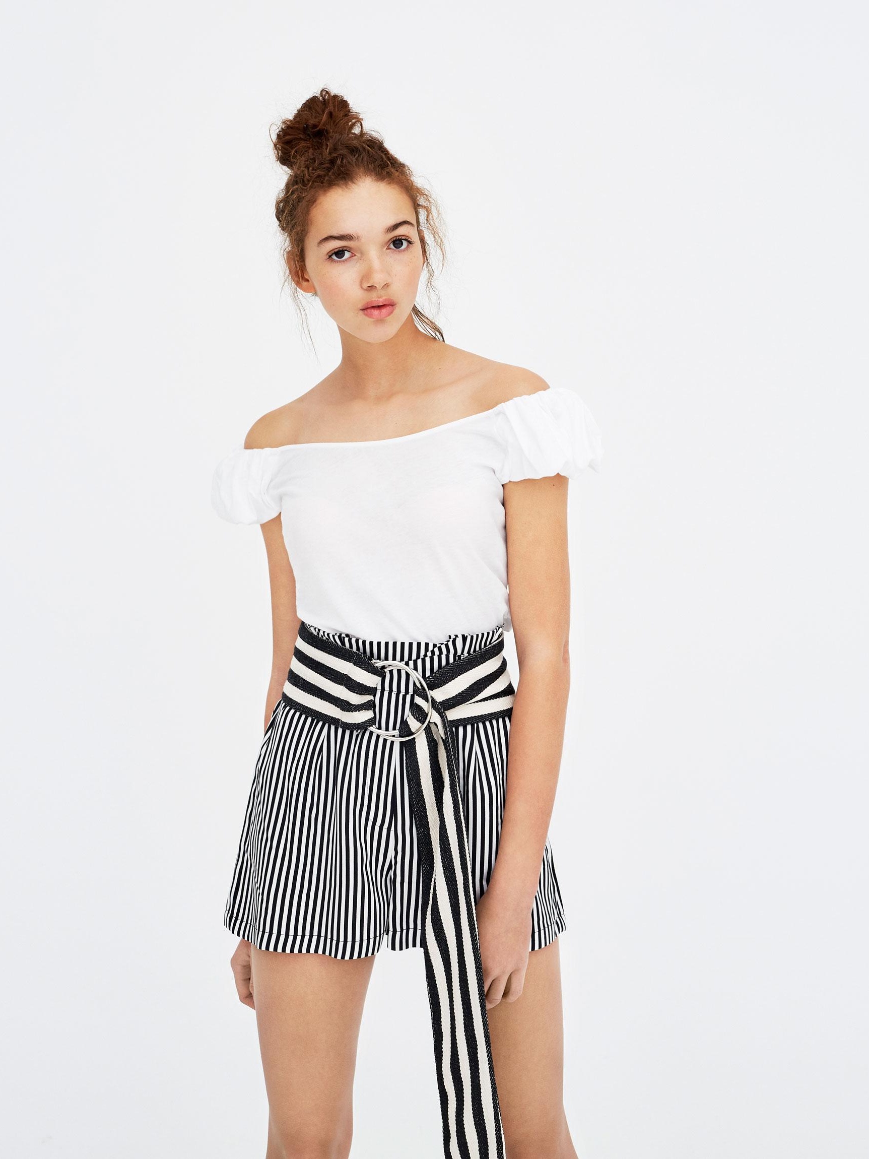 

Топ Pull & Bear 5230/210/250-ACTS XS Белый