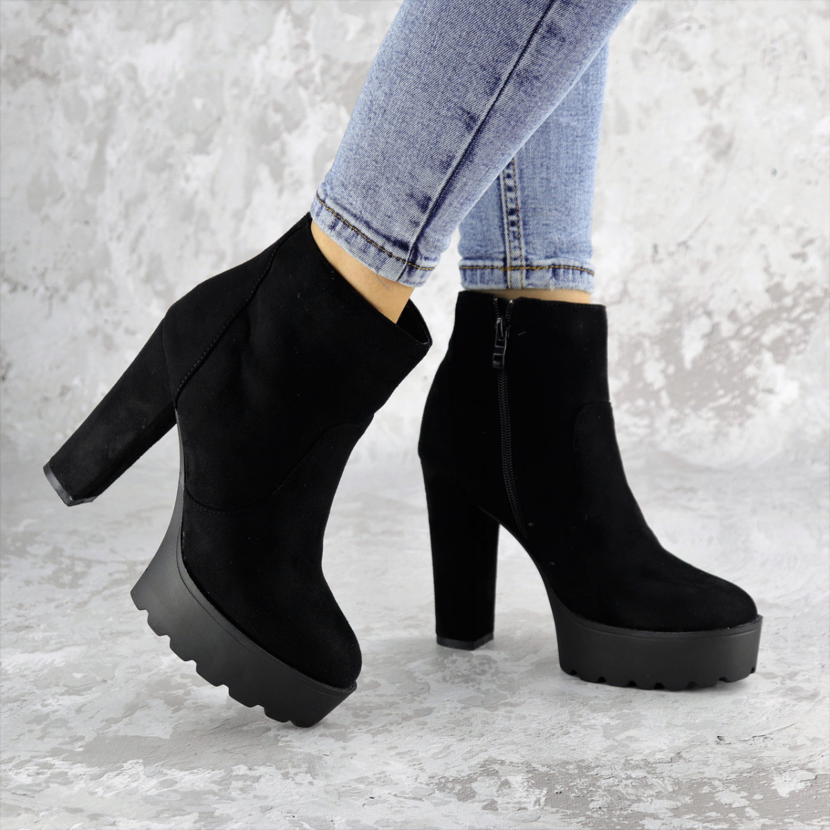 

Женские ботильоны на каблуке Fashion Onyx 1349 37 размер 23,5 см Черный