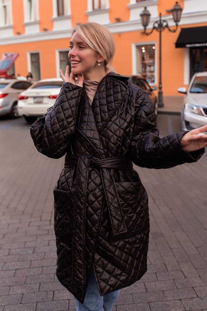 

Пальто стеганное под пояс Miss-Podium Черный, Пальто стеганное под пояс Miss-Podium Черный 48