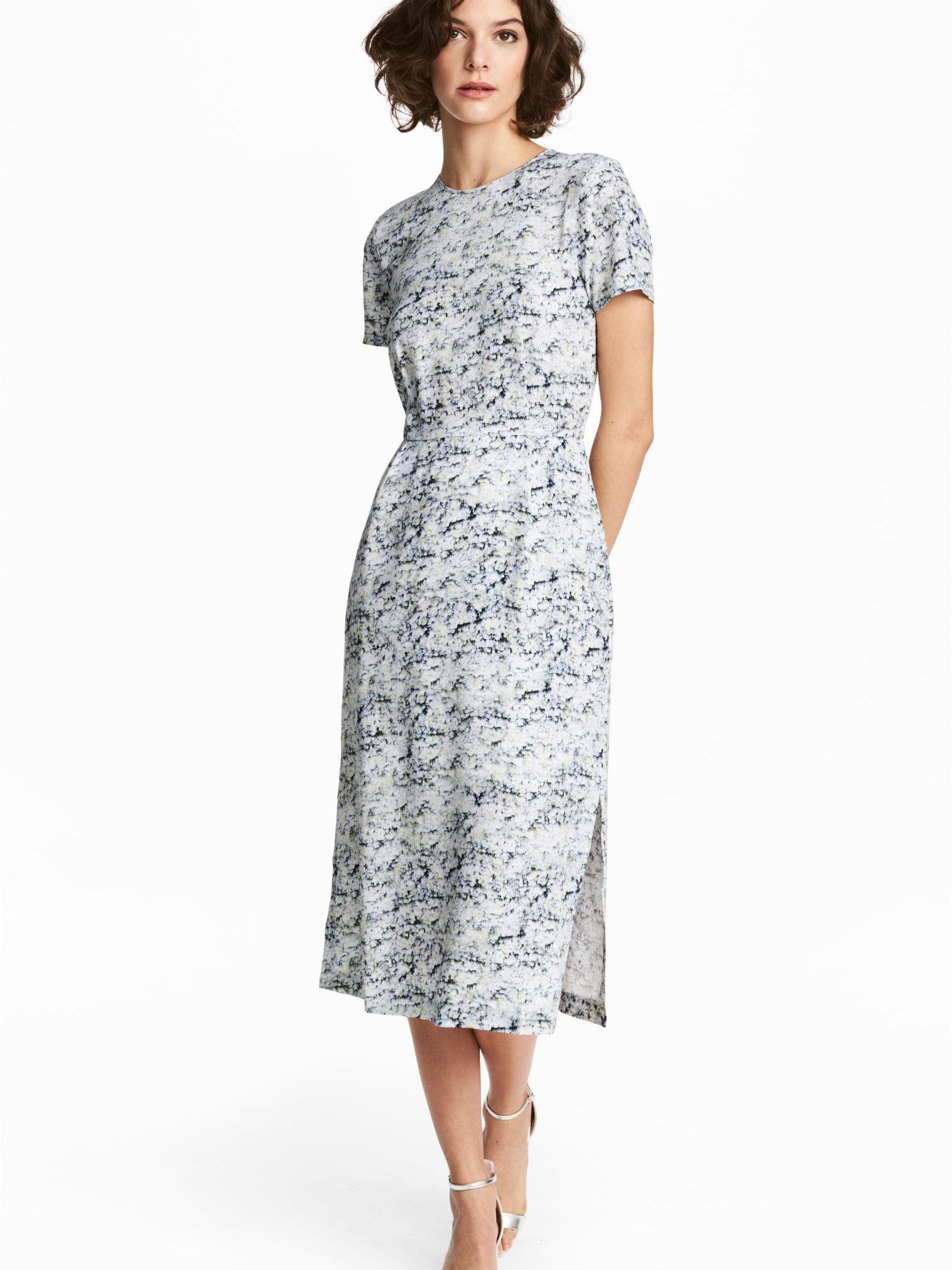 

Платье H&M 4837385-ADAY 34 Белое с разноцветным