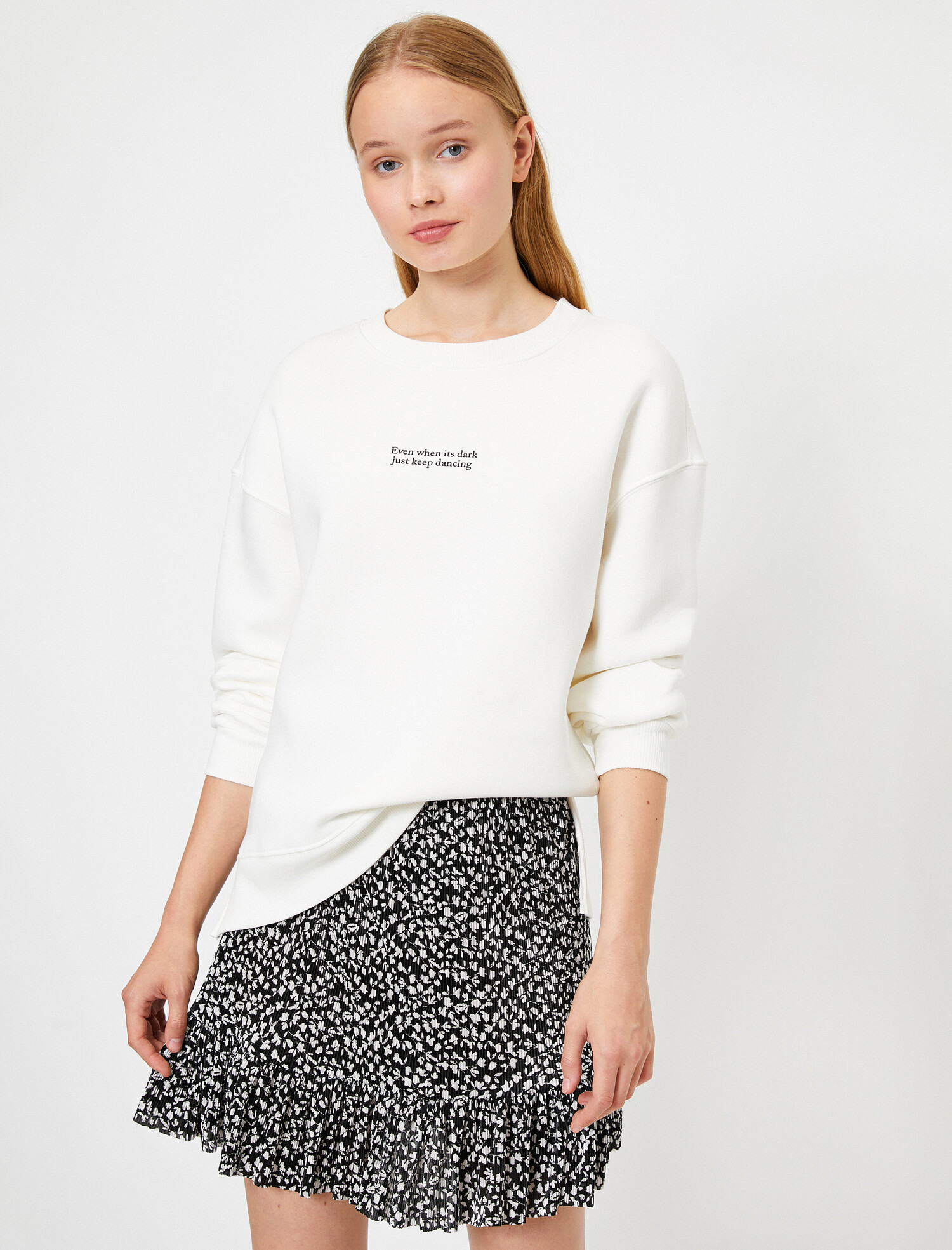 

Свитшот Koton 0YAL68016IK-001 XL Off White