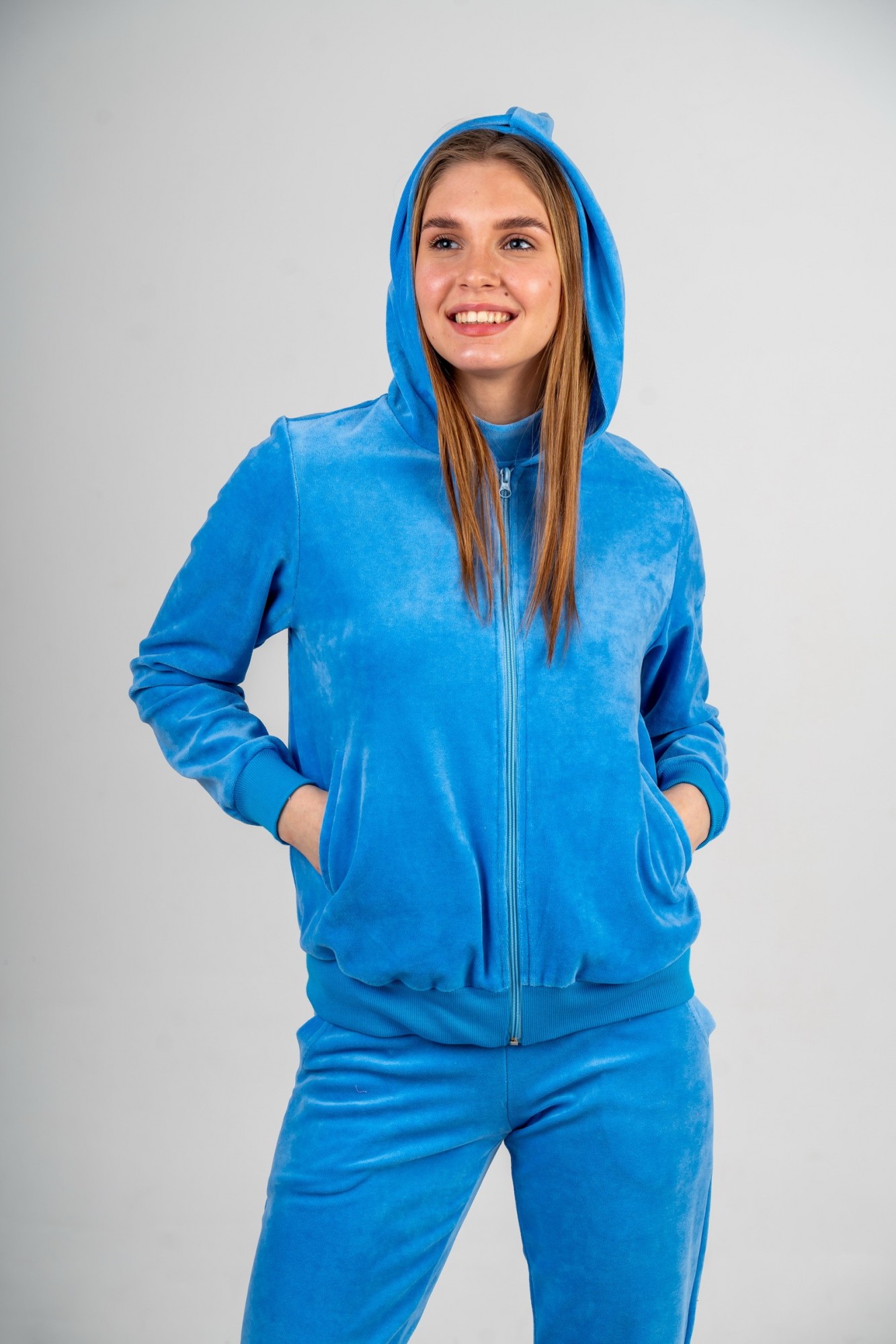 

Кофта худи велюровая Caroline ХS голубой