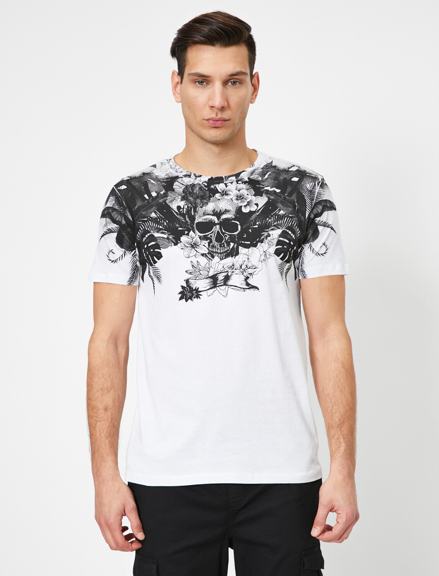

Футболка Koton 0YAM14917OK S White design