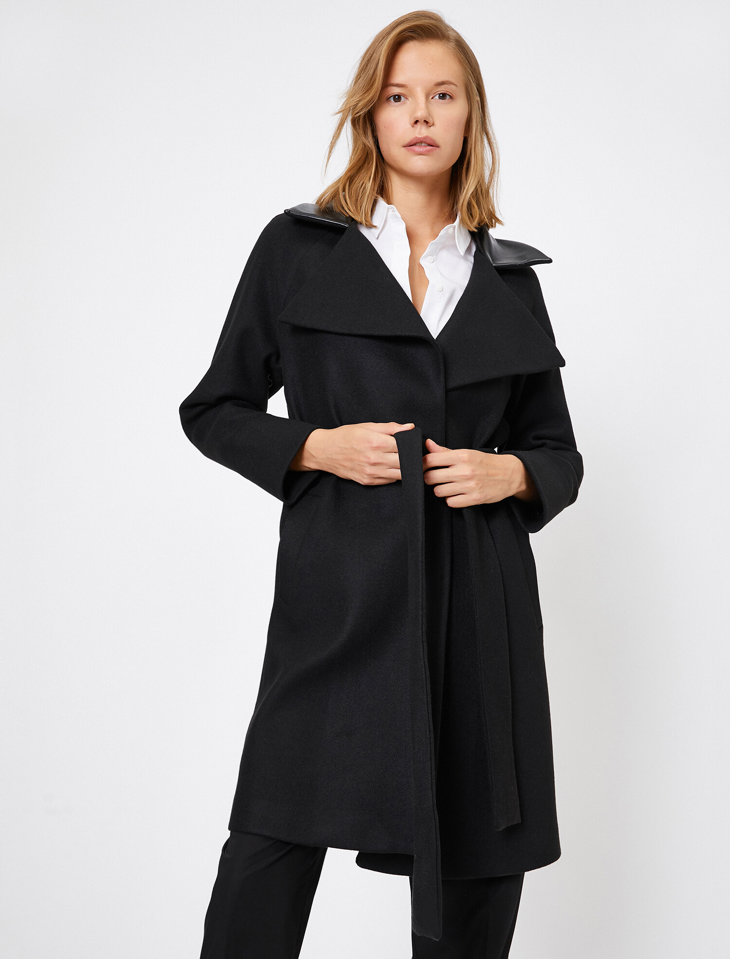 

Пальто Koton 0KAK06653IW-999 38 Black