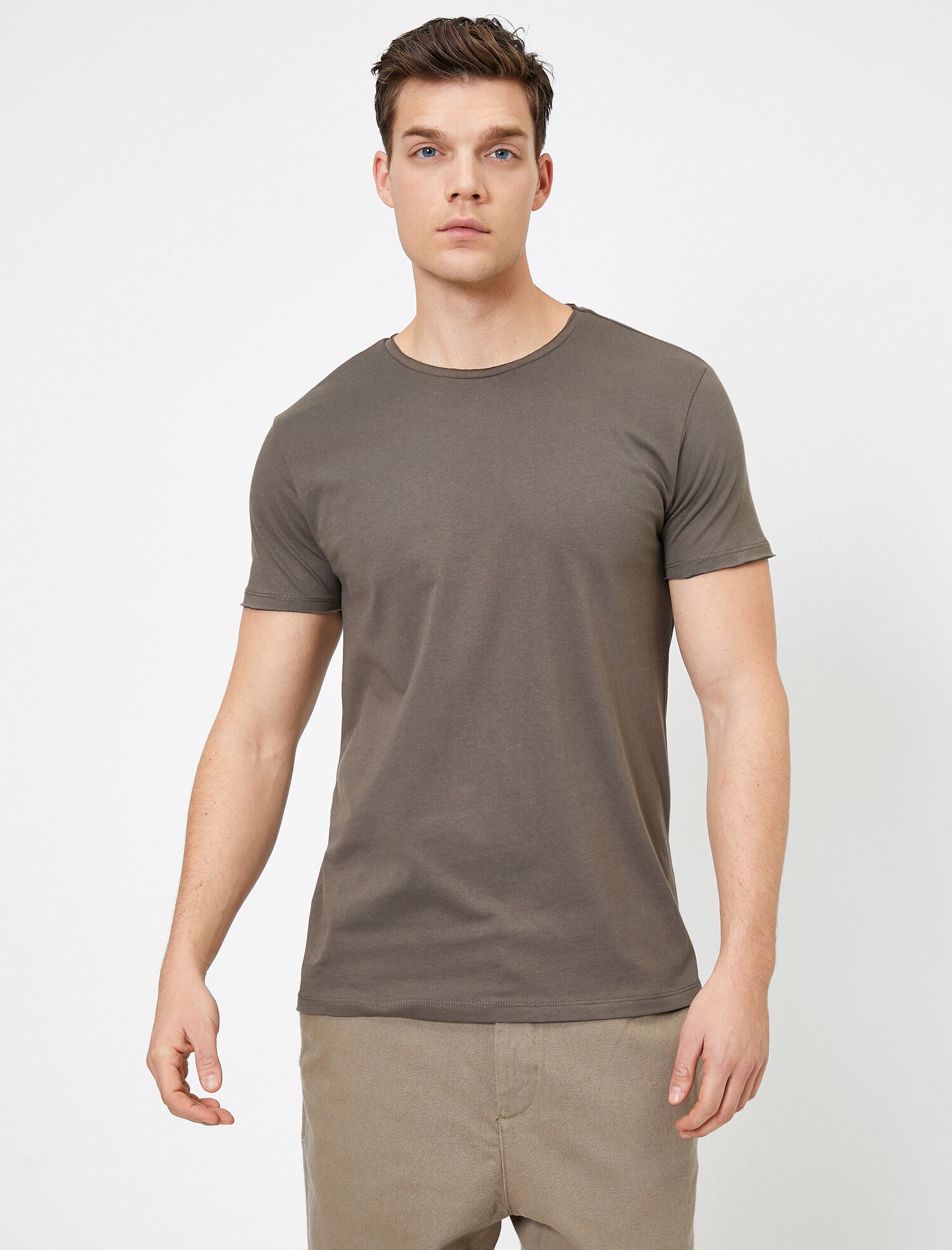 

Футболка Koton 0YAM12556HK M Khaki