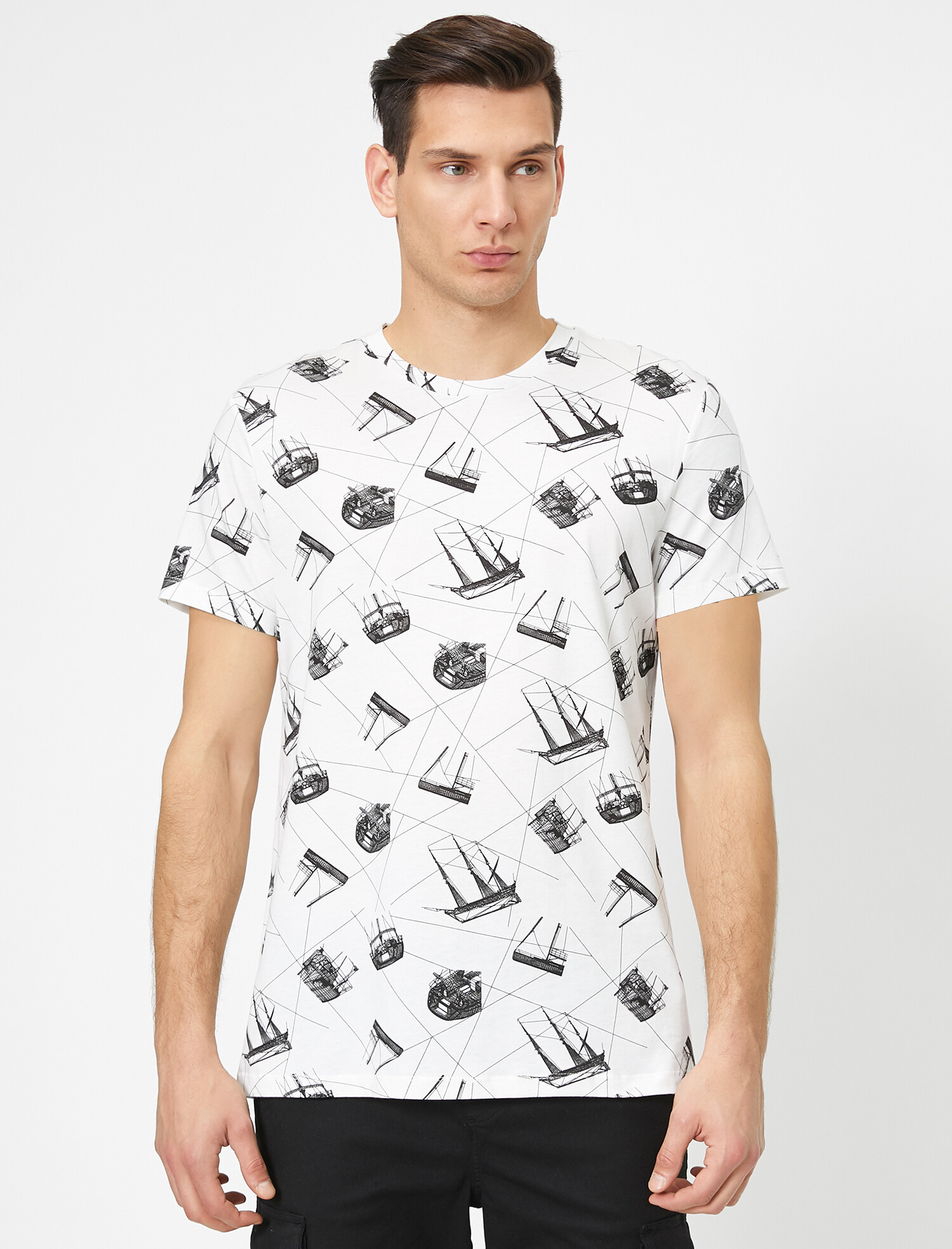 

Футболка Koton 0YAM14445OK M White design