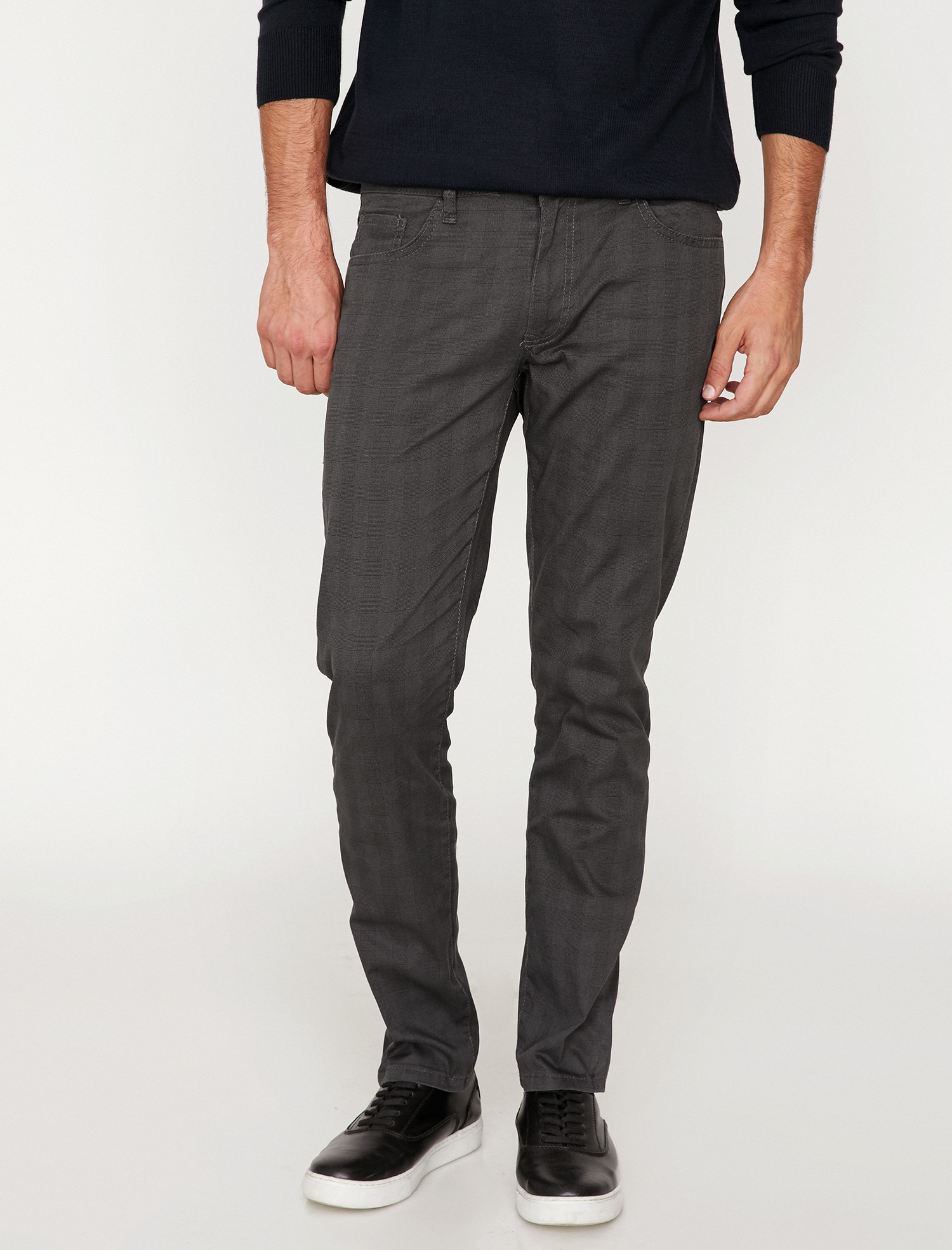 

Брюки Koton 9KAM41033BW 42 Grey check