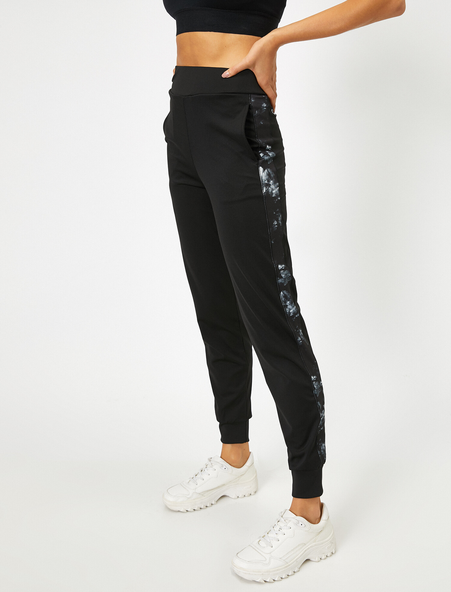 

Спортивные штаны Koton 0KAK42590NK-999 XXL Black
