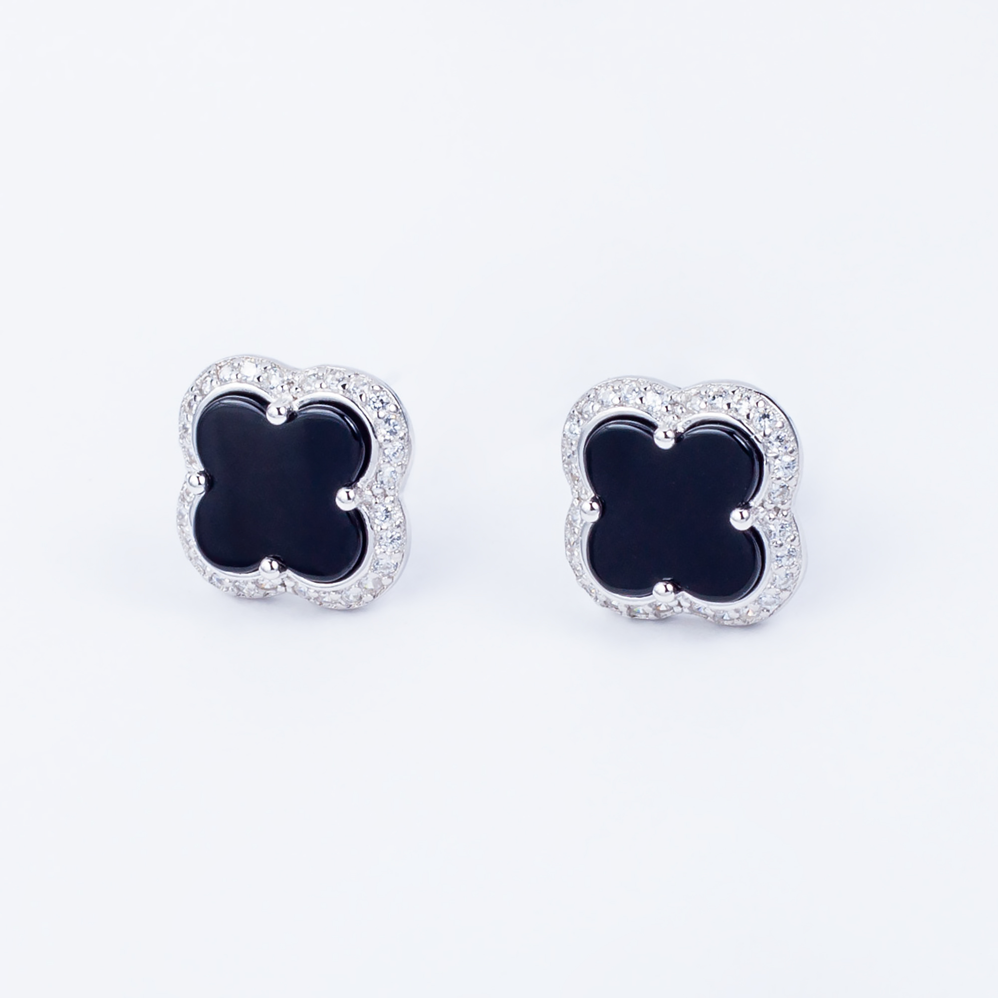 

Сережки TOP Silver 1,93 г 9520086ч