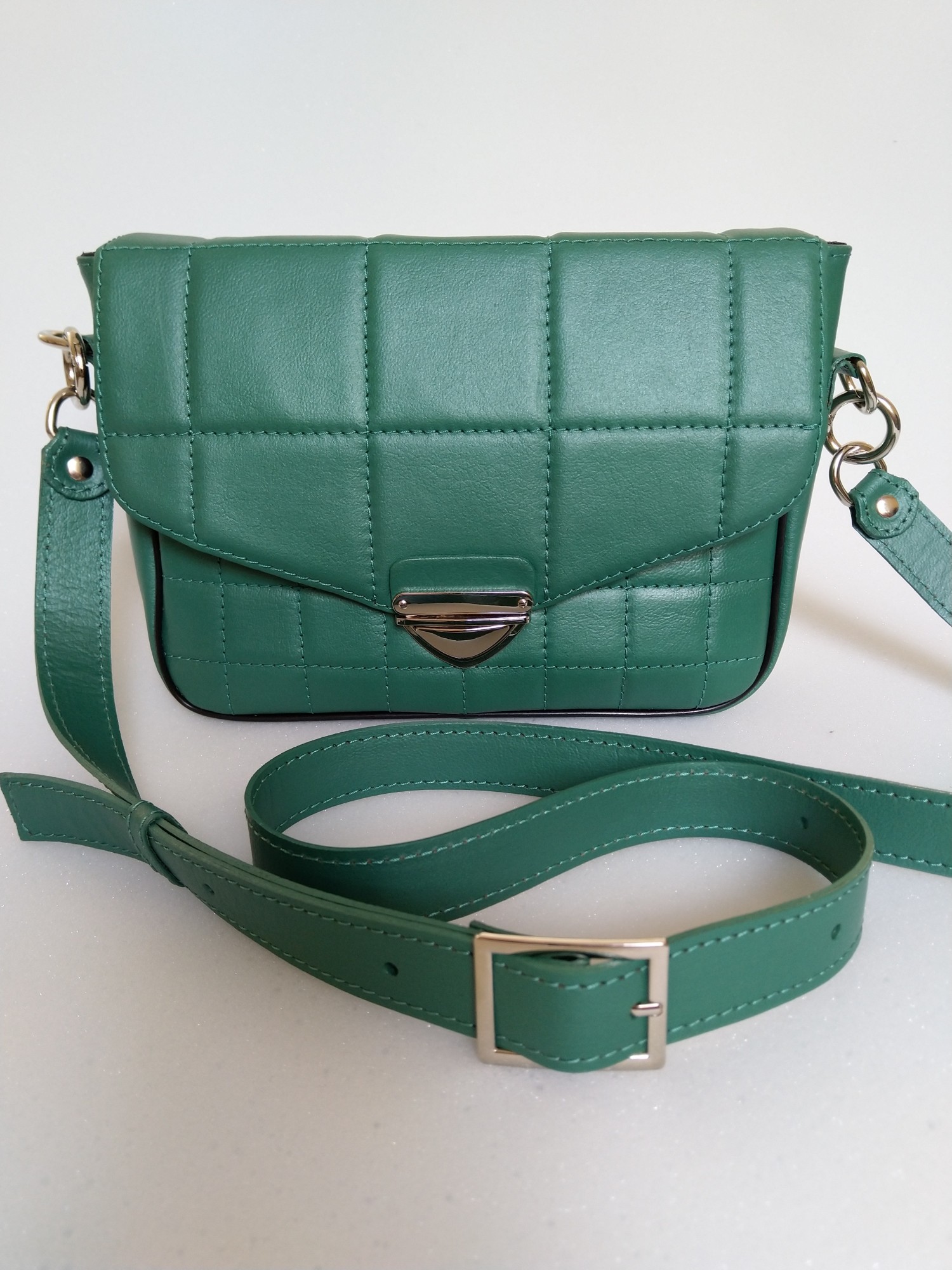 

Женская Lider Vintage Luxury Квадраты сумка стёганая кожаная 74233-21 Зелёный