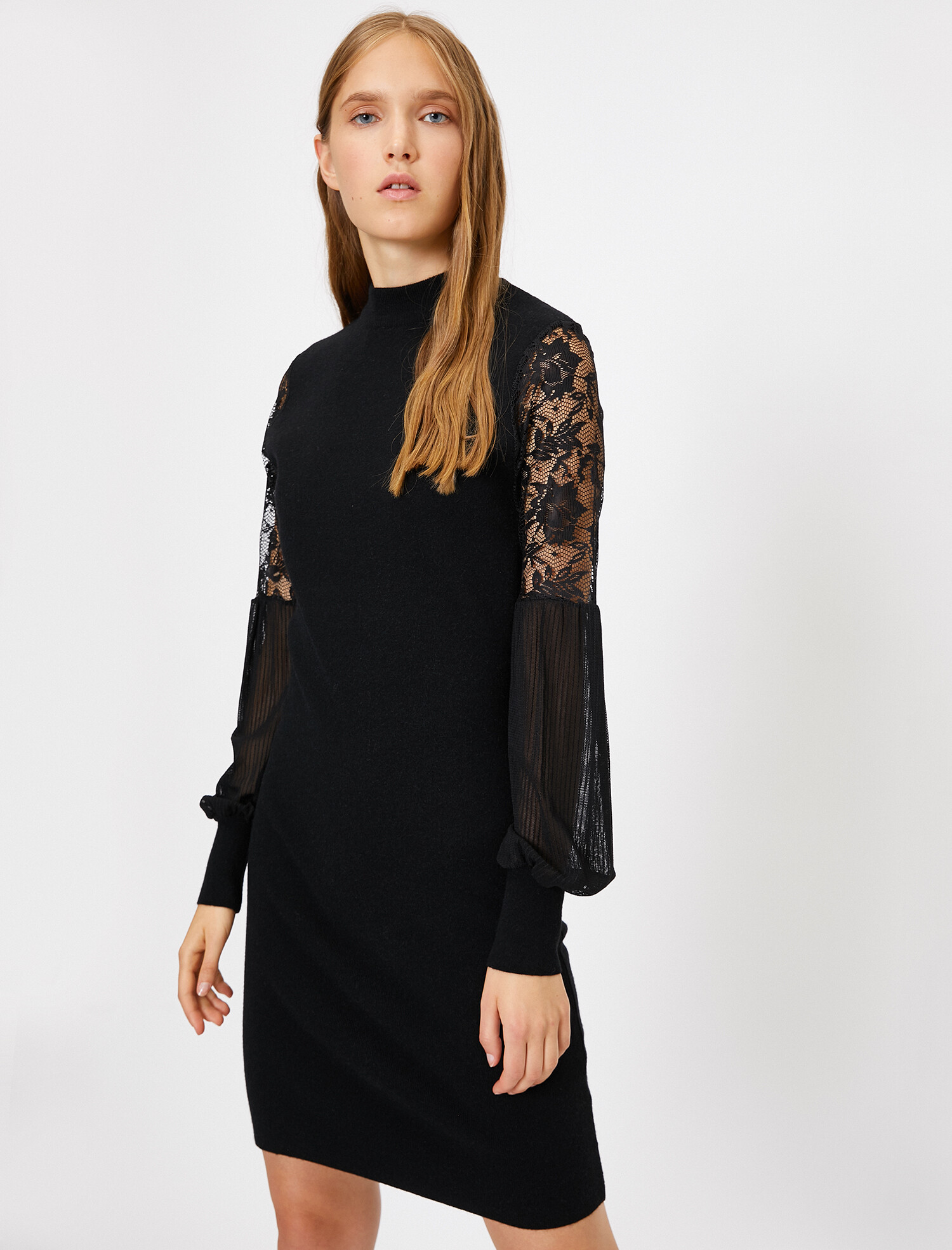

Платье Koton 0KAK93733OT-999 XS Black