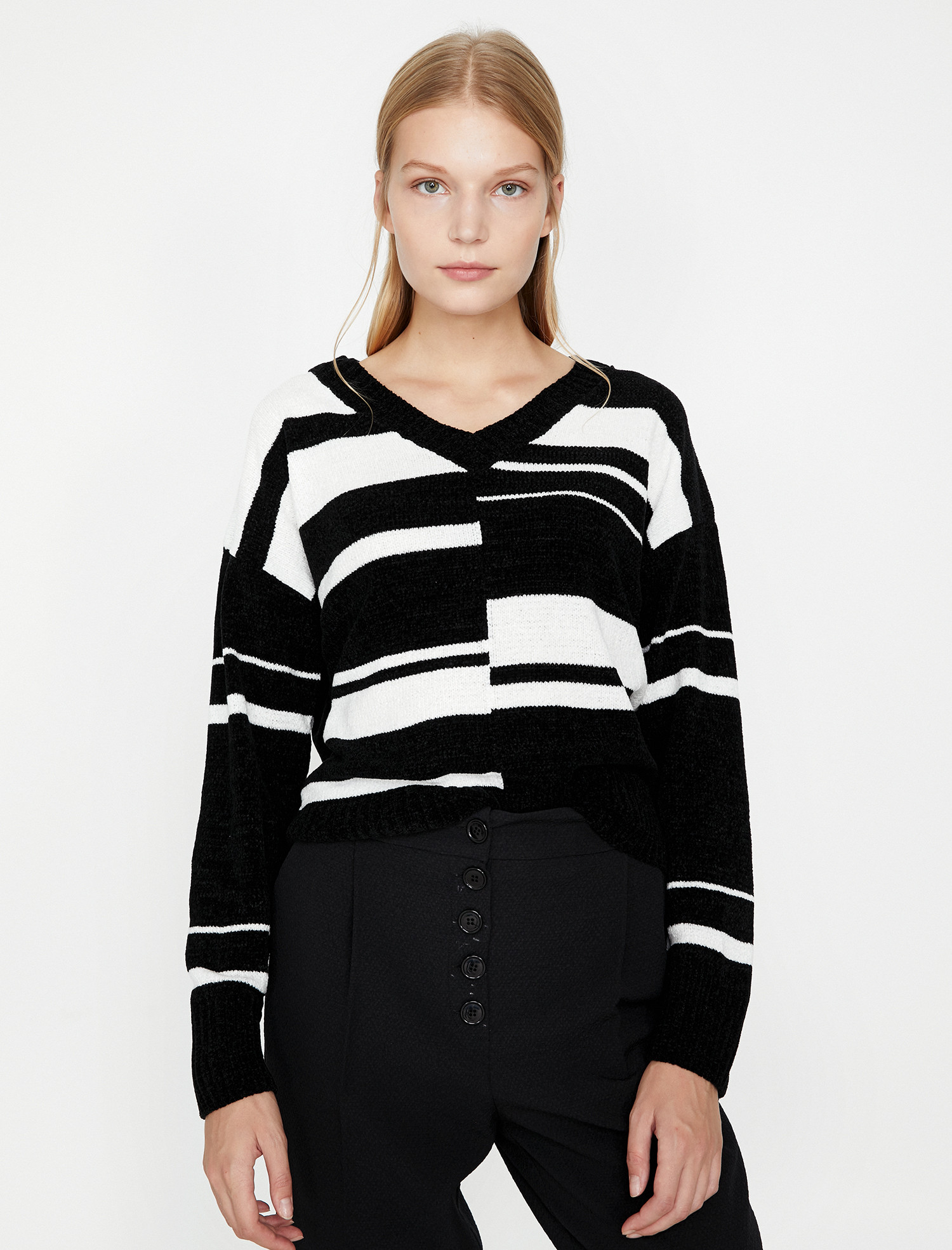 

Пуловер Koton 9KAK92426HT-02N L Black Stripe