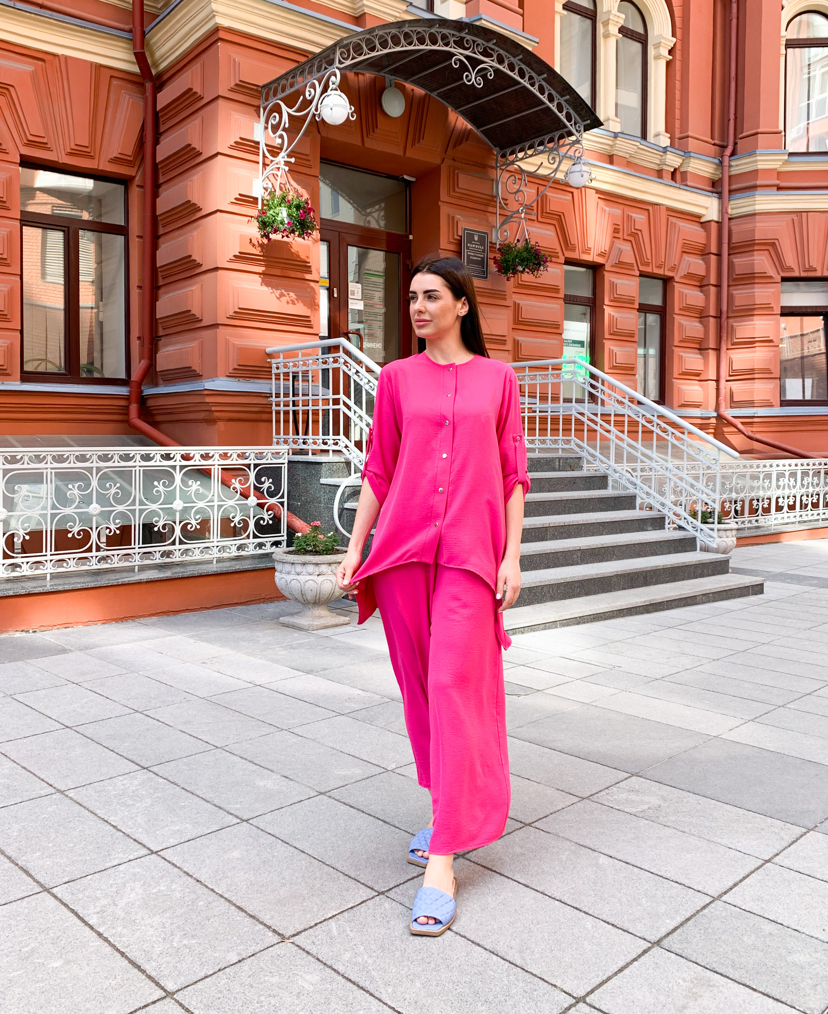 

Костюм KARELLE's Белла XXL-XXXL Фуксія (К.17.0807.00.XXL-XXXL)