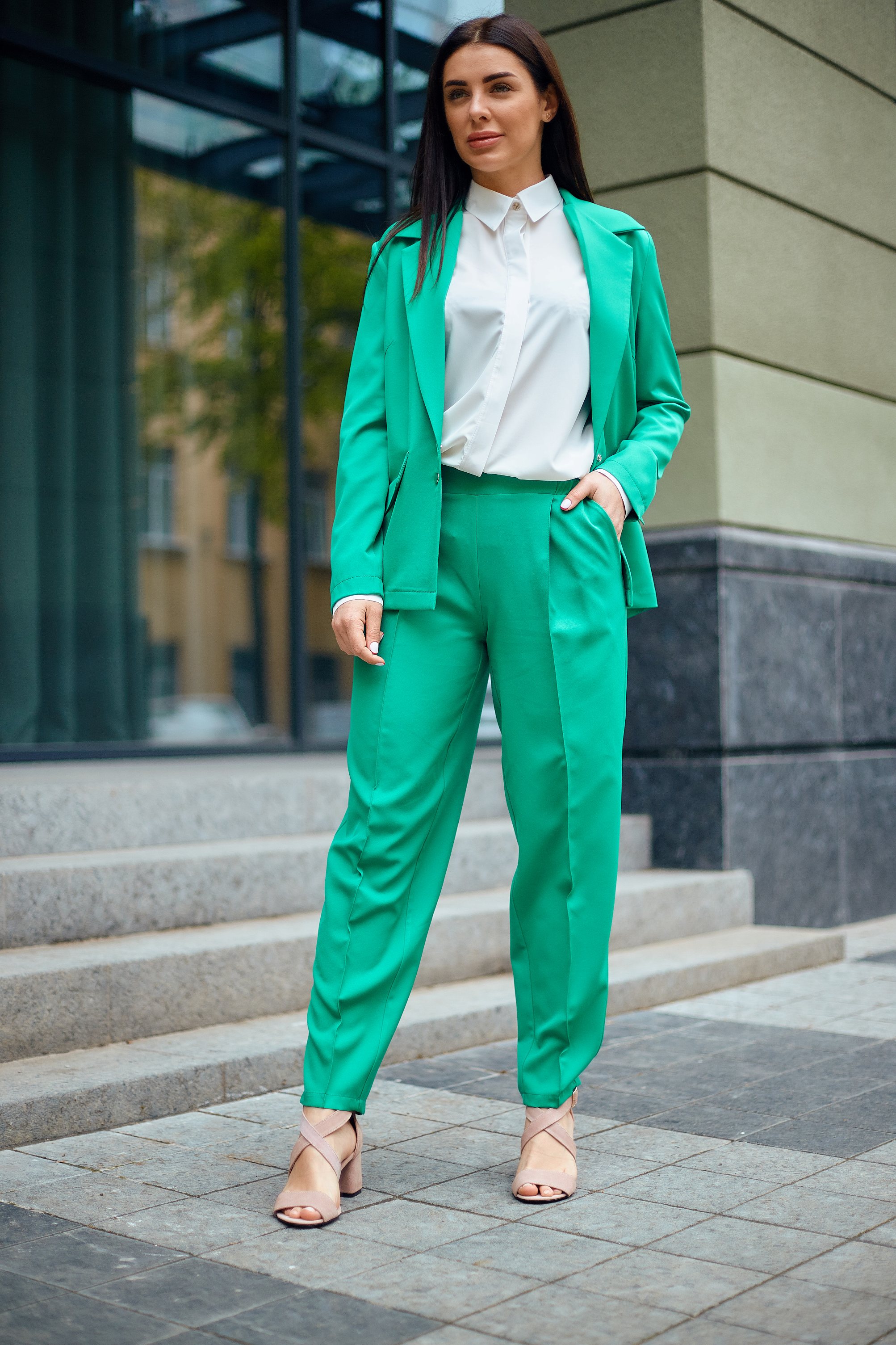 

Костюм-двійка KARELLE's Модуль L-XL Зелений К.28.0606.00.L-XL