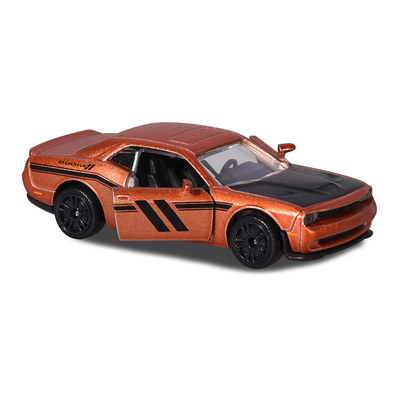 

Машинка Majorette Лимитированная серия Dodge Challenger SRT Hellcat с карточкой (2054024-4) (10-564357)
