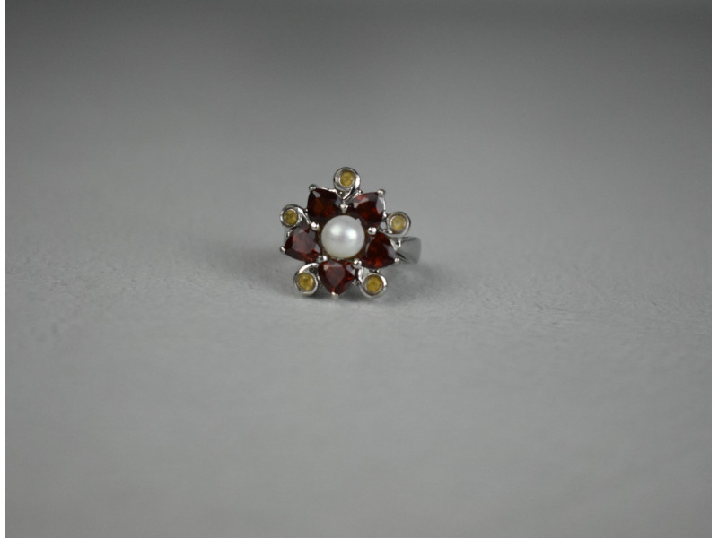 

Серебряное кольцо с Альмандином, Гелиодором и Жемчугом Натуральный Sky Jewelry 001718