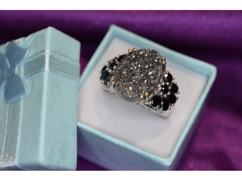 

Серебряное кольцо с Марказитом и Черным Агатом Sky Jewelry 001297