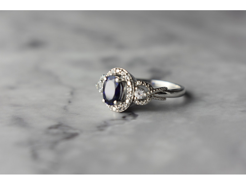 

Серебряное кольцо 925 проба с Синим и Белым Сапфиром Sky Jewelry 001438