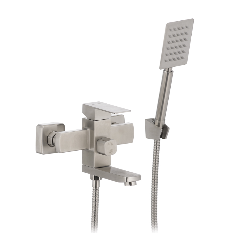 

Смеситель для ванны MIXXUS KUB-009