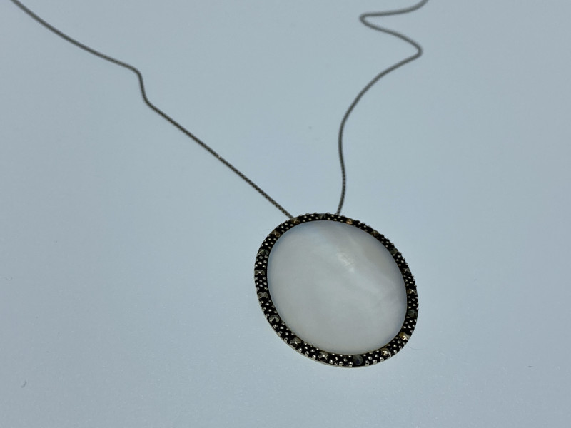 

Серебряная цепочка с кулоном перламутр и марказит Натуральный Sky Jewelry 002878