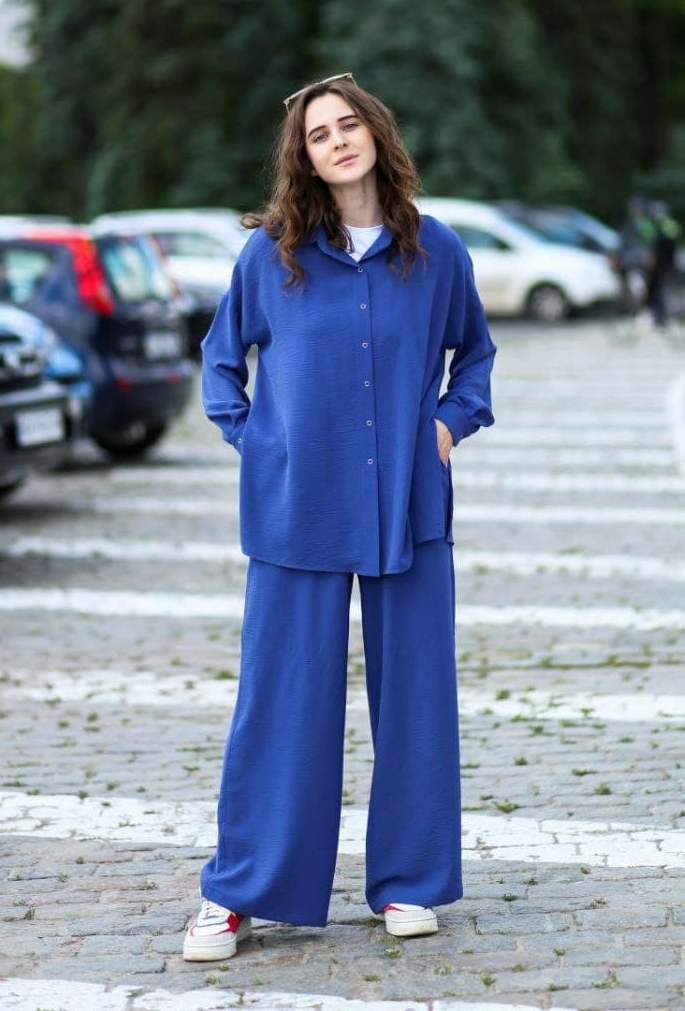 

Летний брючный костюм-двойка (рубашка и широкие штаны палаццо) VS XL синий электрик 650-электрик-XL