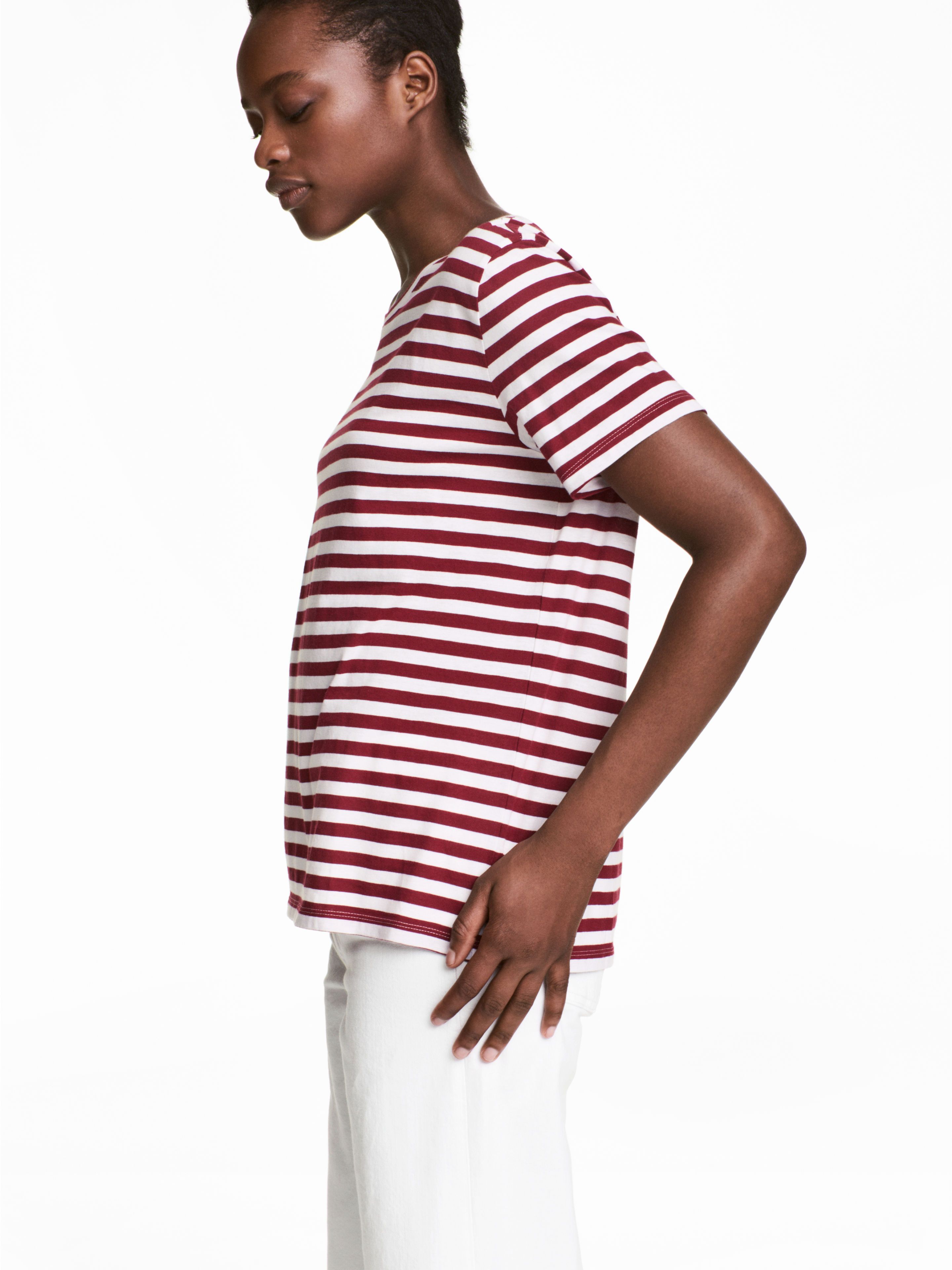 

Футболка H&M 5252616-ACDA L Белая с бордовым