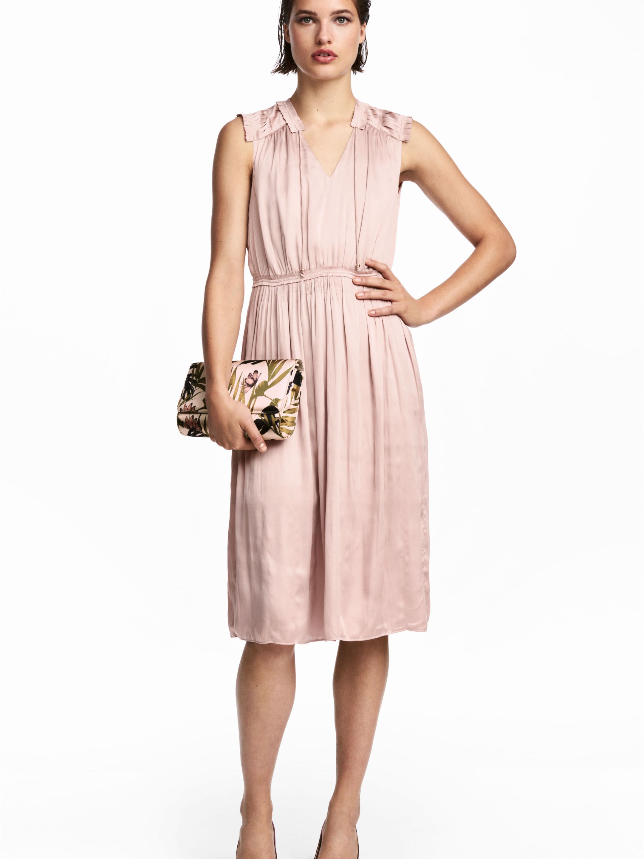 

Платье H&M 5397876-ACUH 32 Бледно-розовое