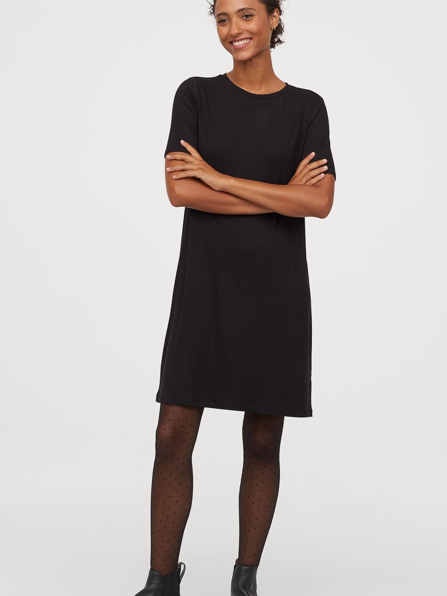 

Платье H&M 7163489-AAAD XS Черное