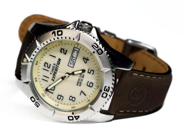 

Мужские часы Timex Expedition T46681.