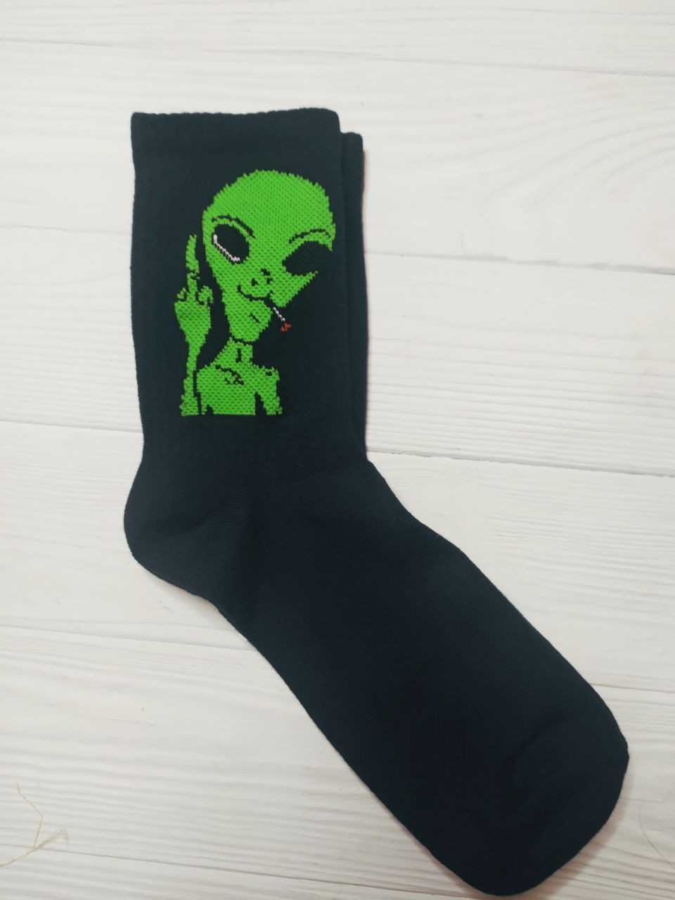 

Носки черные Alien UFO инопланятин, пришелец, зеленый человечек 41-45