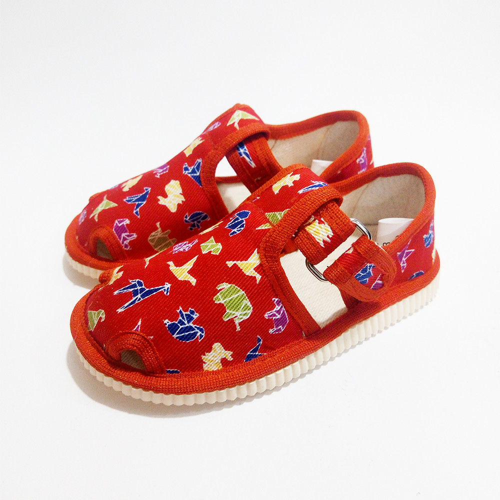 

Тапочки текстильные для девочек Берегиня полуоткрытые арт.0237 29р 18,5 см Красные оригами