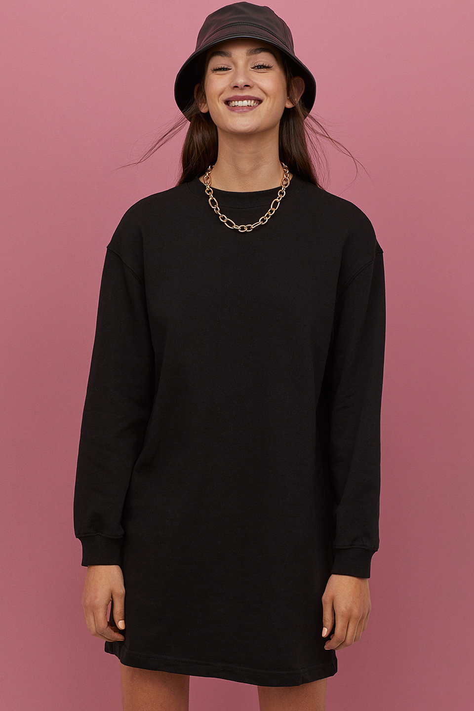 

Платье H&M 736049001b04 L Черное