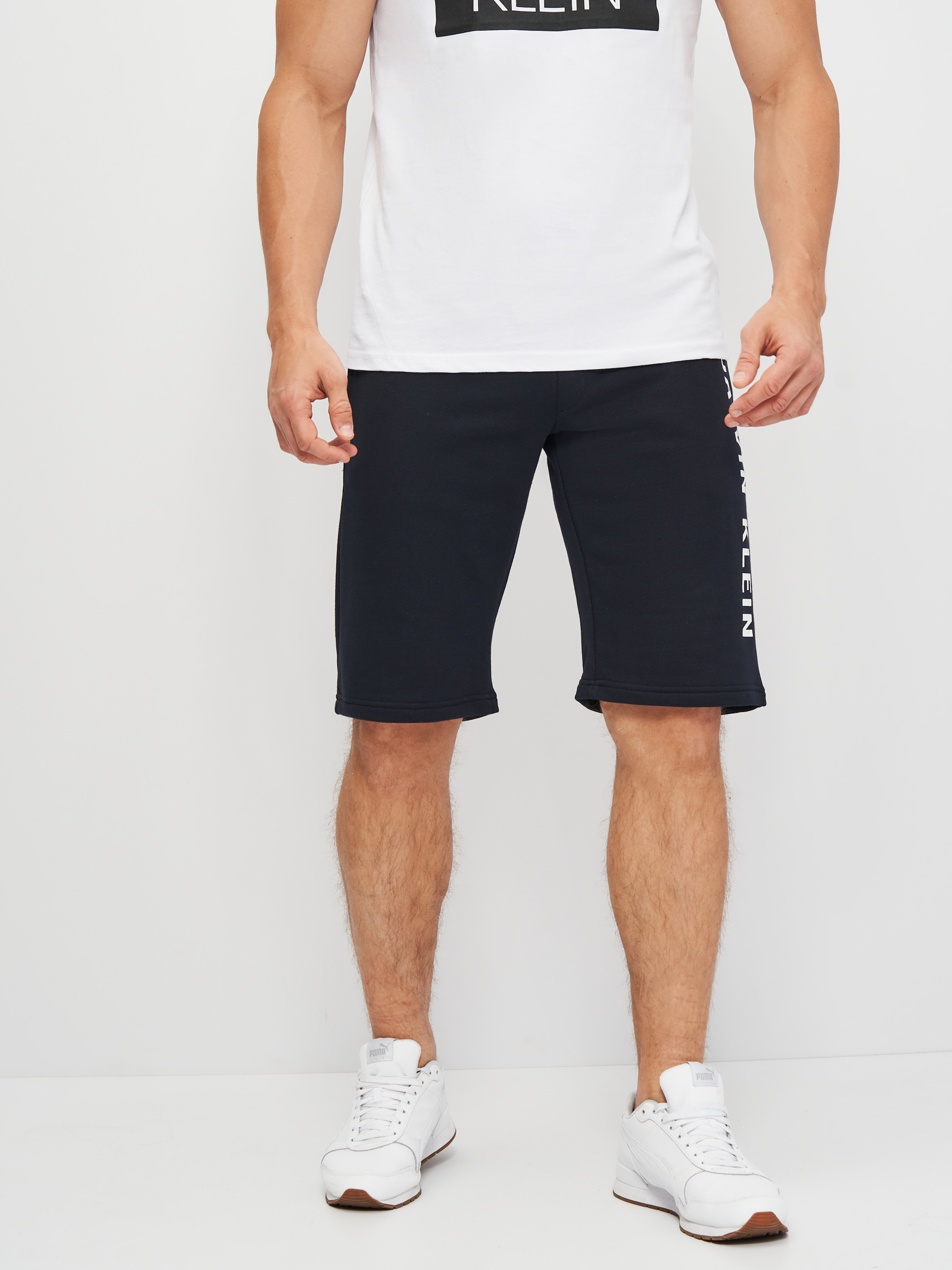 

Шорты Calvin Klein Jeans 10747.4  (44) Темно-синие, Шорты Calvin Klein Jeans 10747.4 S (44) Темно-синие