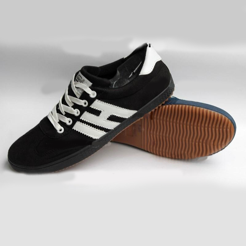 

Мужские кроссовки Young Zone чёрные black 44 11844