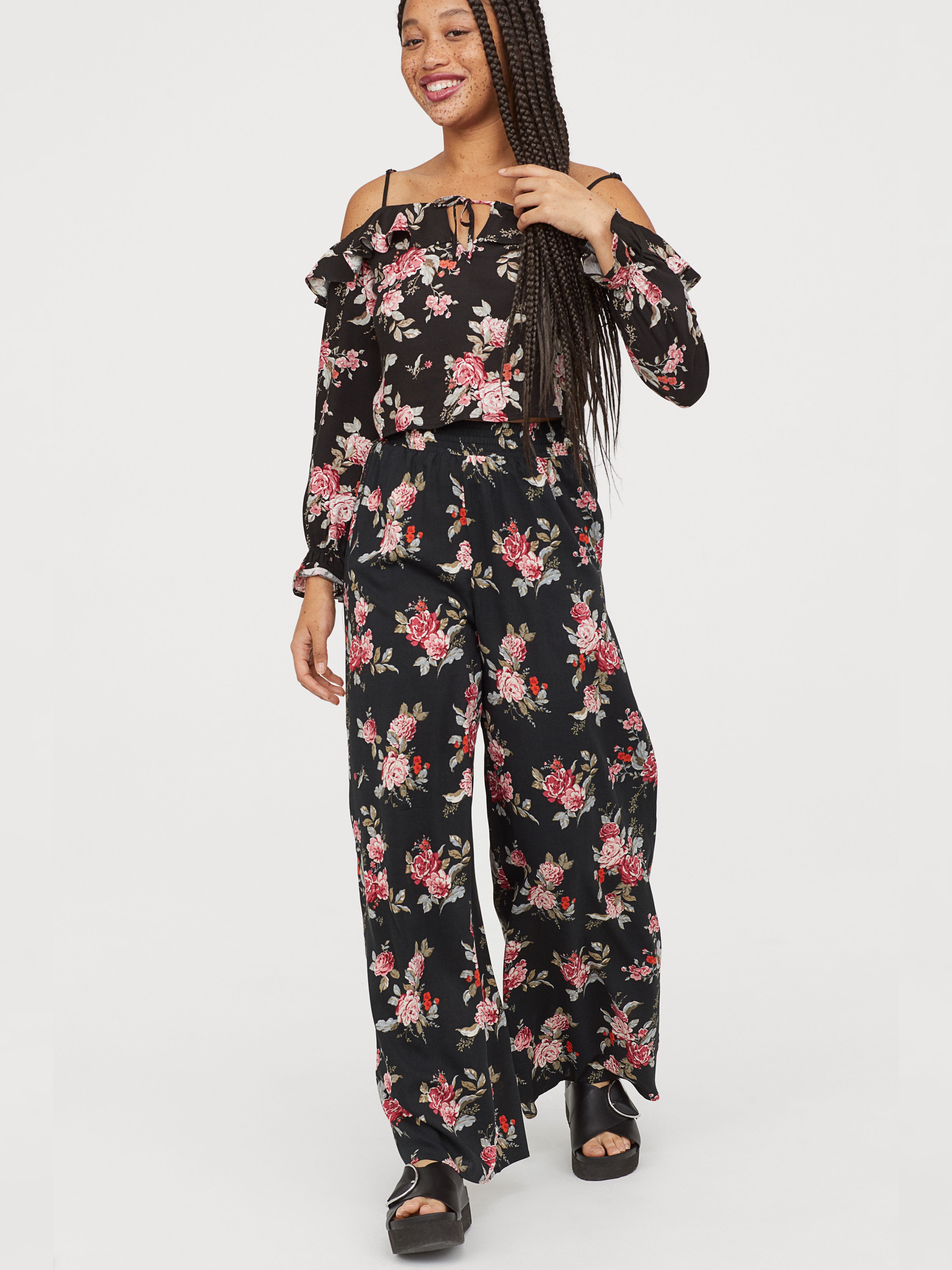 

Брюки H&M 6406628-ACOZ 36 Черные