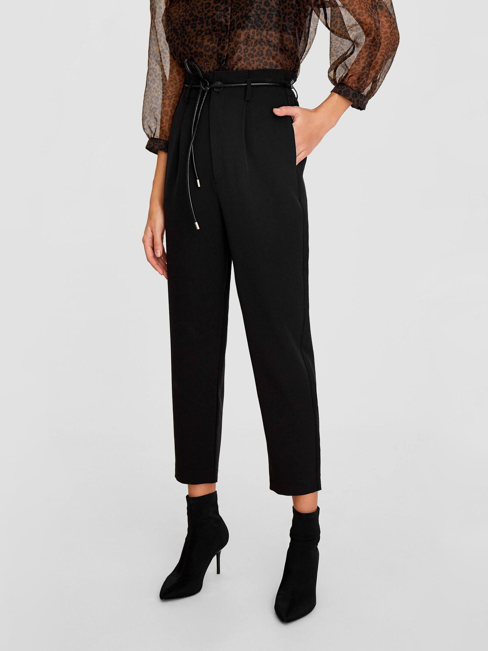 

Брюки Stradivarius 4568/344/001-AAAD S Черные