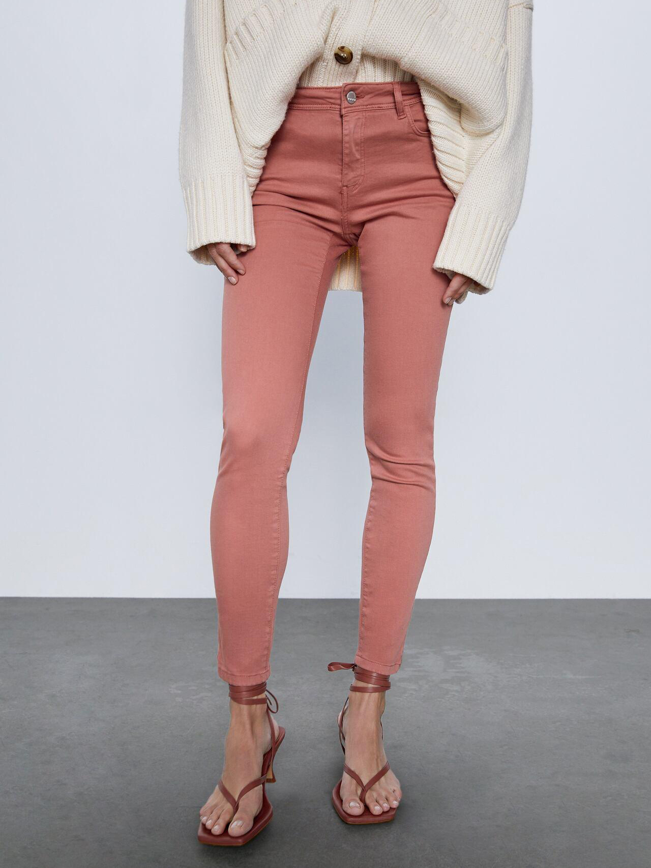 

Джинсы Zara 2422/304/172-ACUH 40 Бледно-розовые