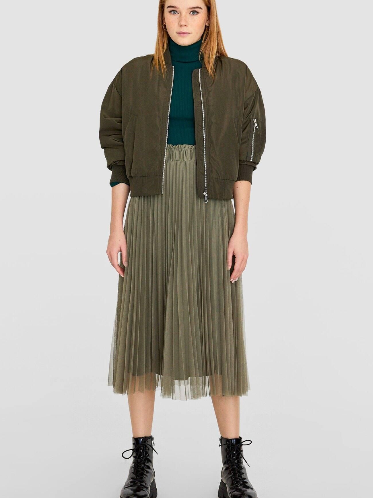 

Бомбер Stradivarius 5716/563/550-ABTE L Болотный