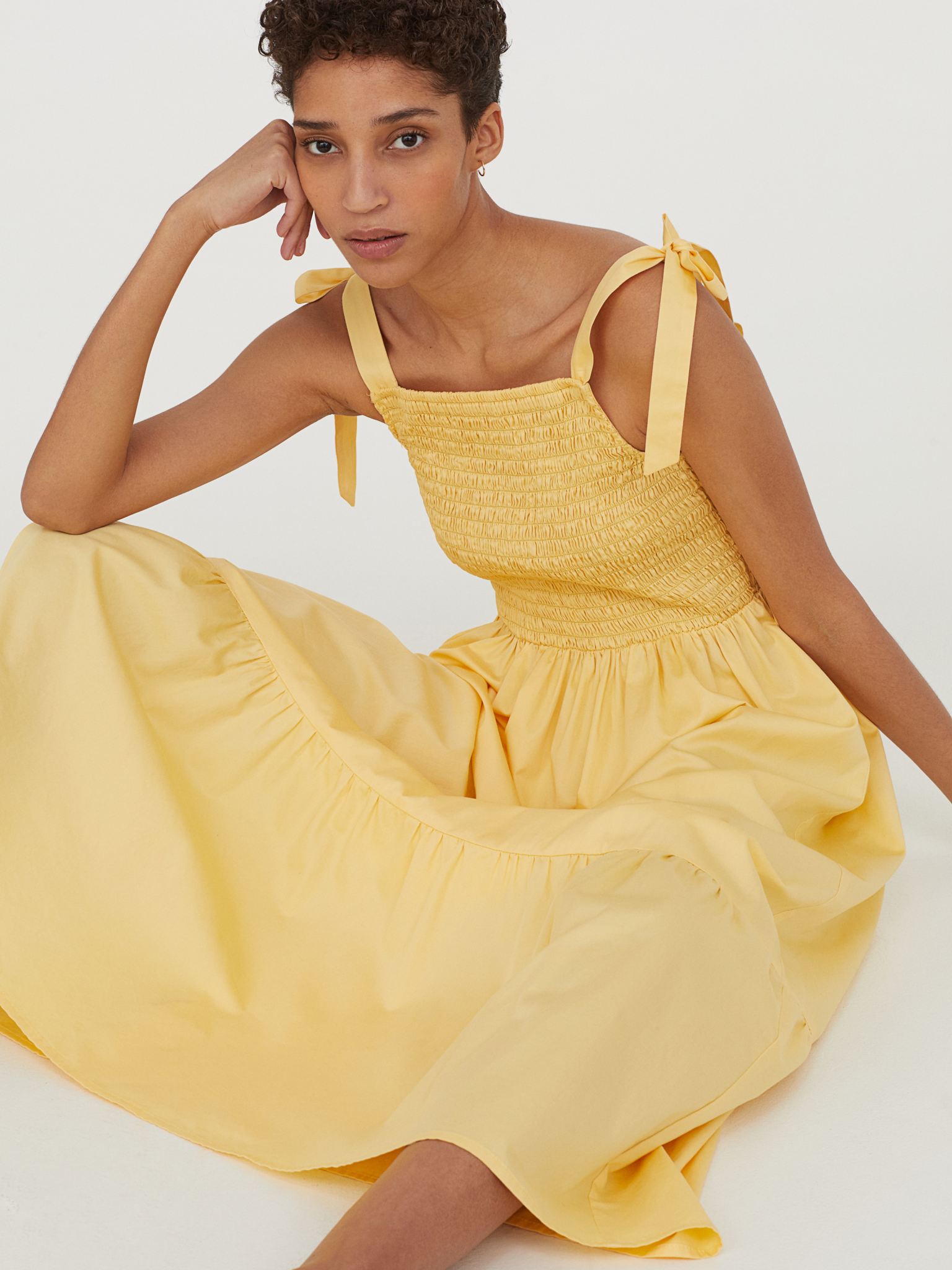 

Сарафан H&M 060882479 XL Желтый