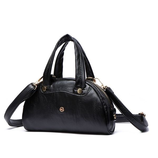 

Женский клатч из кожзаменителя AMELIE GALANTI a991762-black