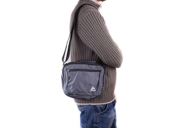 

Мужская сумка через плечо ONEPOLAR W5057-grey