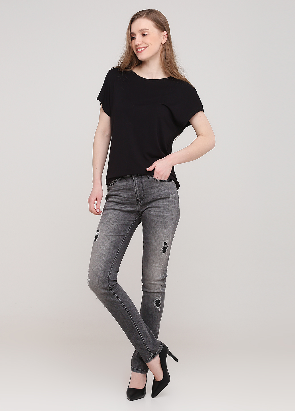 

Джинсы United Colors of Benetton 28 Серый smix04400456